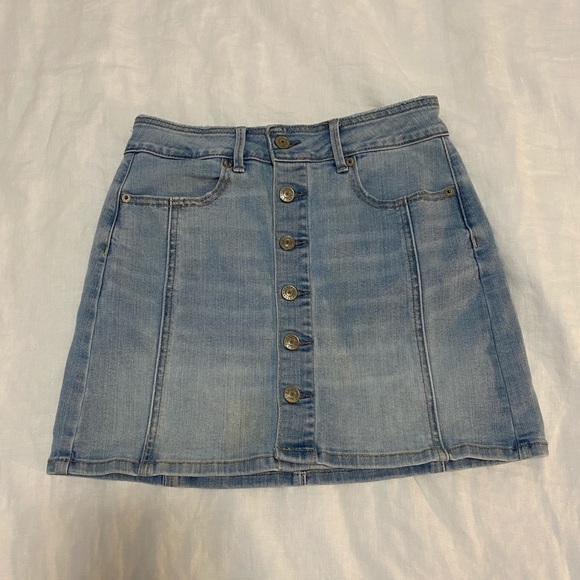 Light wash denim mini skirt from American Eagle.